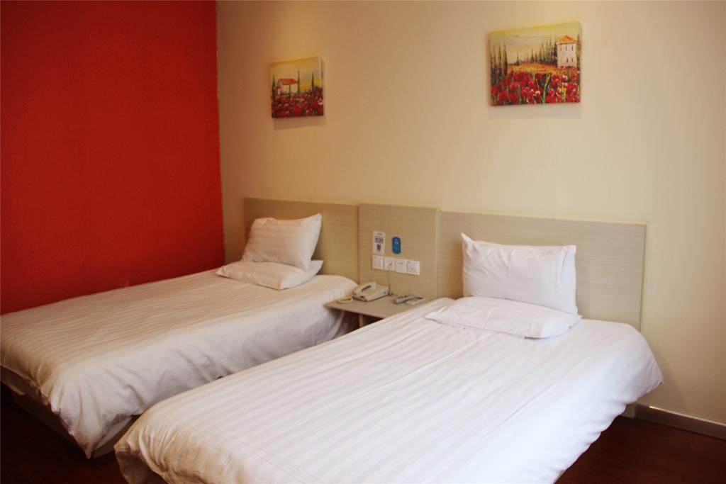 Hanting Hotel Shanghai Hongqiao Railway Station Huqingping Highway Eksteriør billede